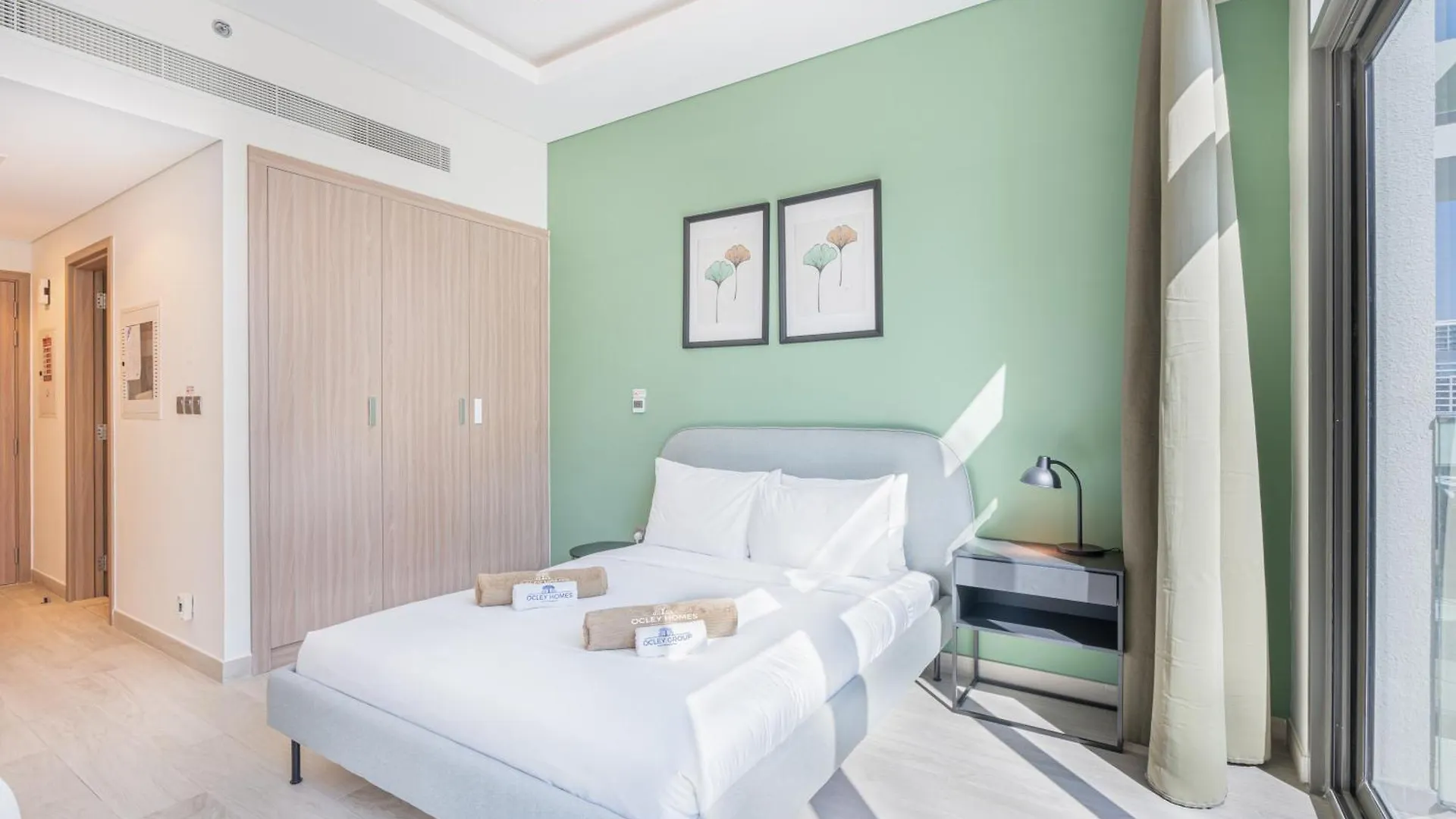 Modern Home Minutes Away From Downtown Dubai